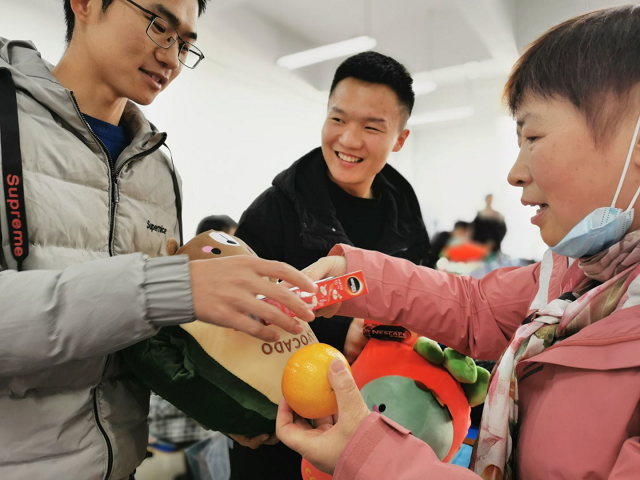 国产成人精品一区二区三区