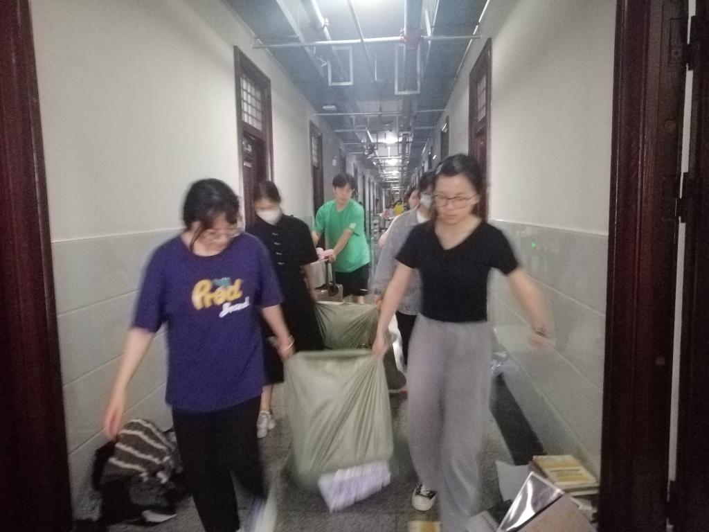 国产成人精品一区二区三区