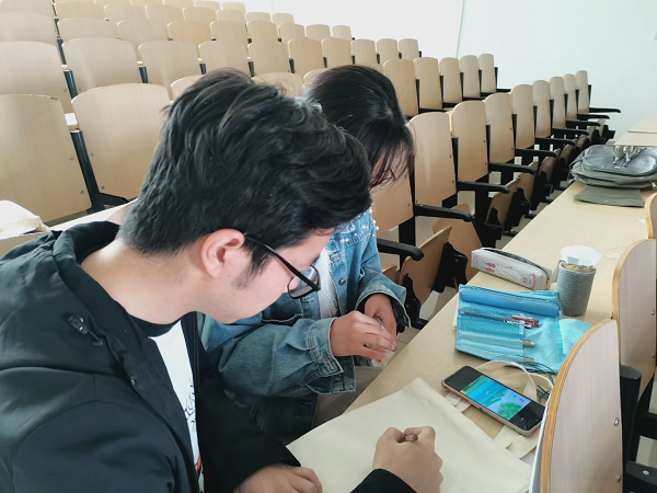 国产成人精品一区二区三区