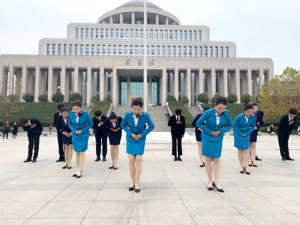 国产成人精品一区二区三区