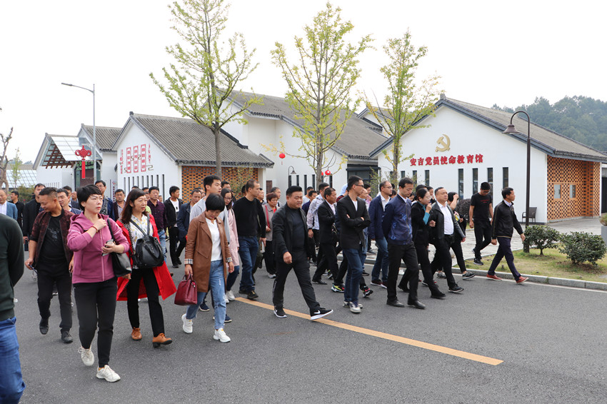 国产成人精品一区二区三区