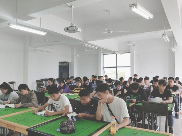 国产成人精品一区二区三区