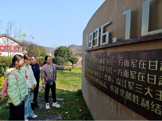 国产成人精品一区二区三区