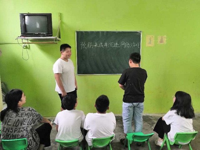 国产成人精品一区二区三区