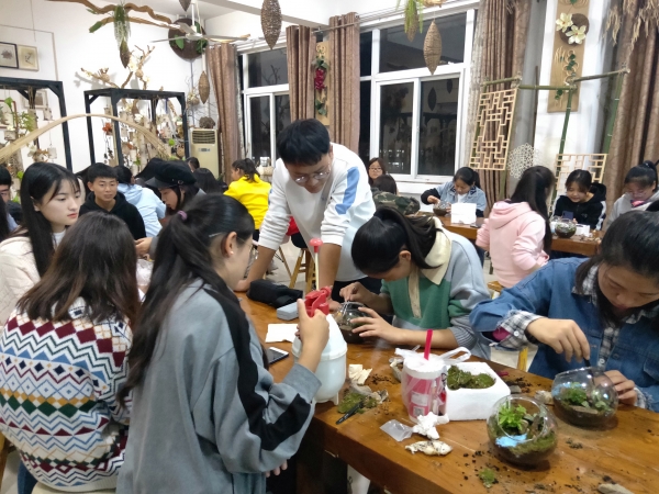 国产成人精品一区二区三区