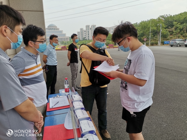 国产成人精品一区二区三区