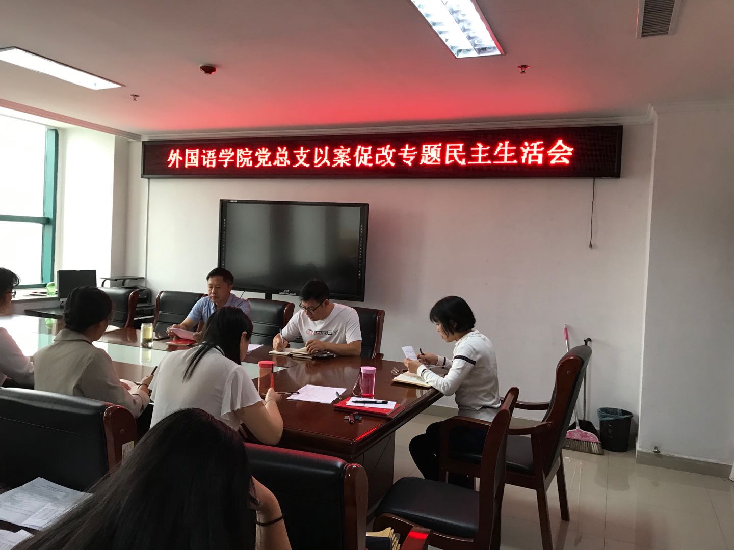 国产成人精品一区二区三区