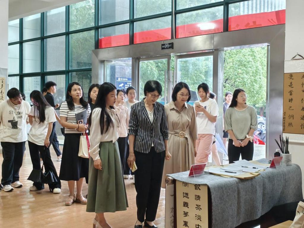 国产成人精品一区二区三区