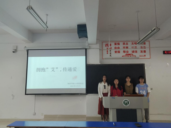 国产成人精品一区二区三区