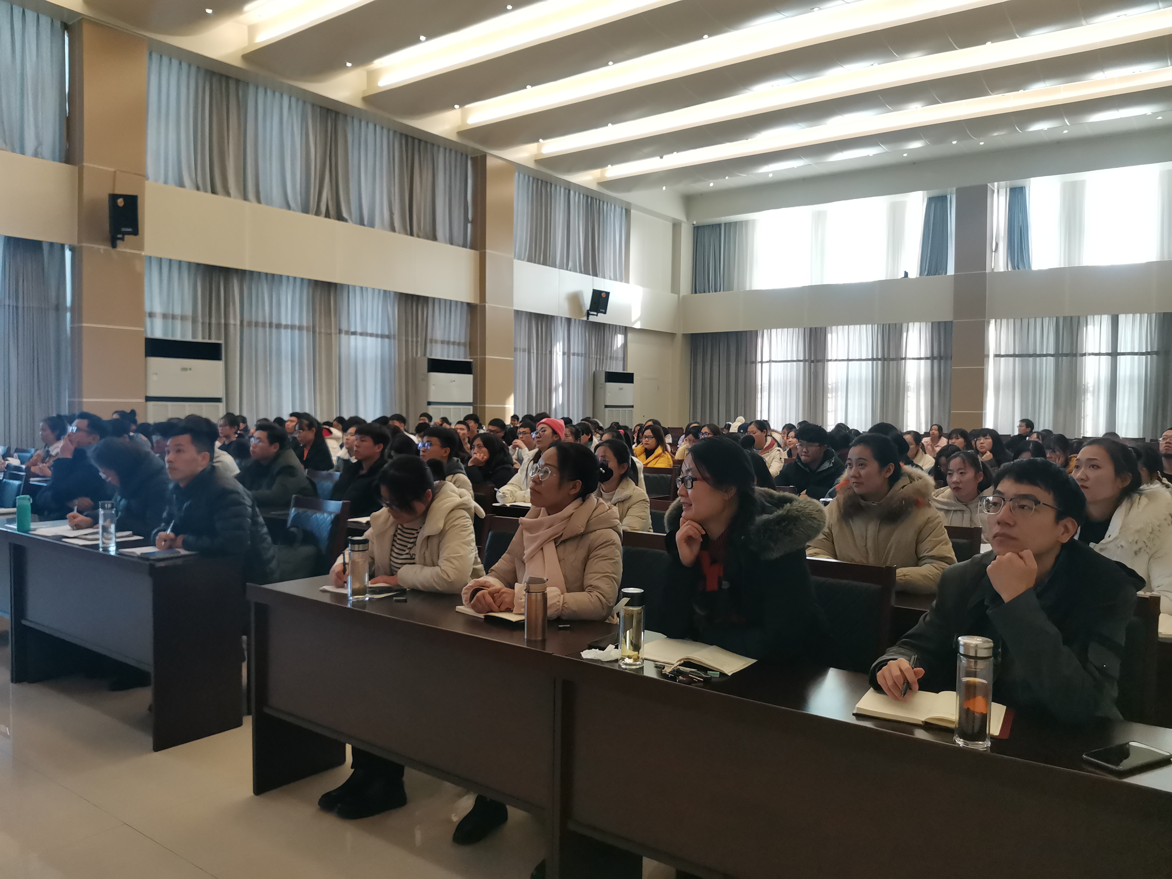国产成人精品一区二区三区