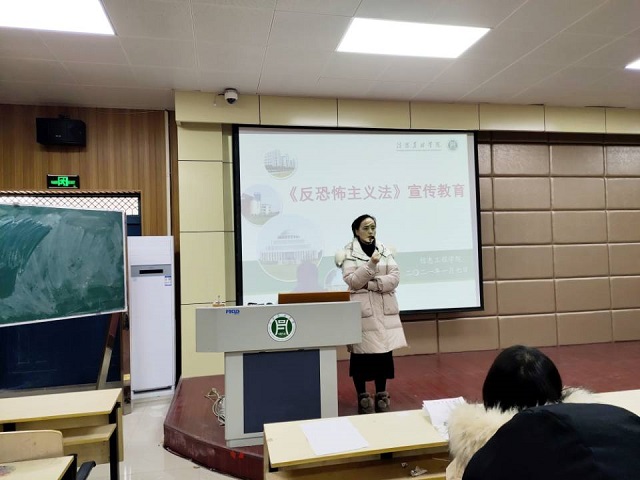 国产成人精品一区二区三区