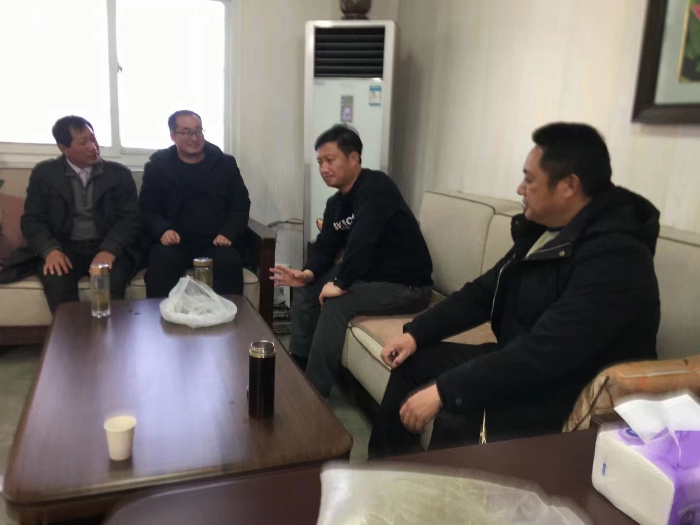 国产成人精品一区二区三区