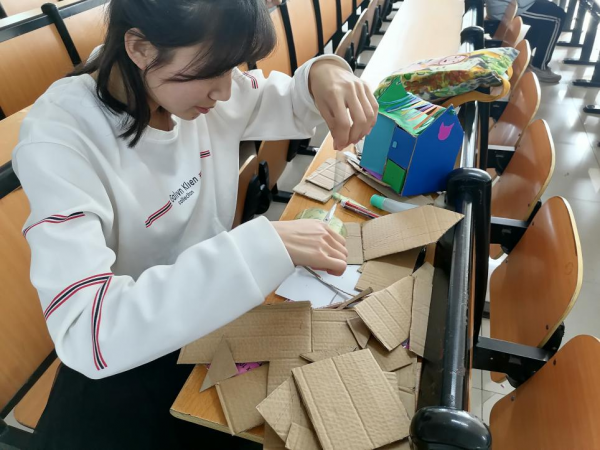 国产成人精品一区二区三区