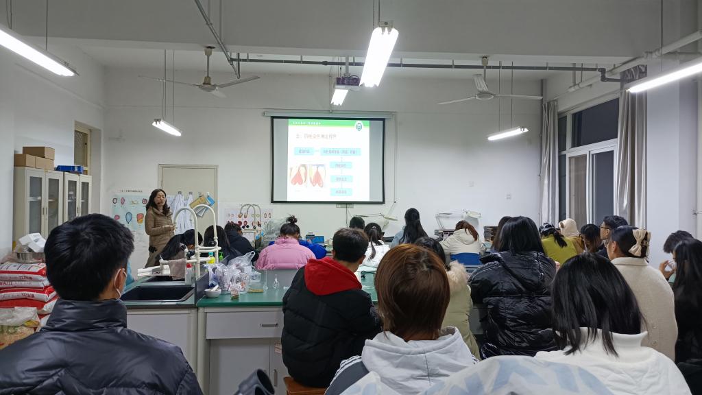 国产成人精品一区二区三区