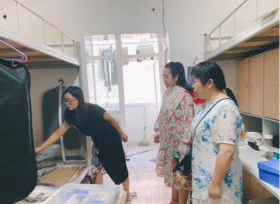 国产成人精品一区二区三区