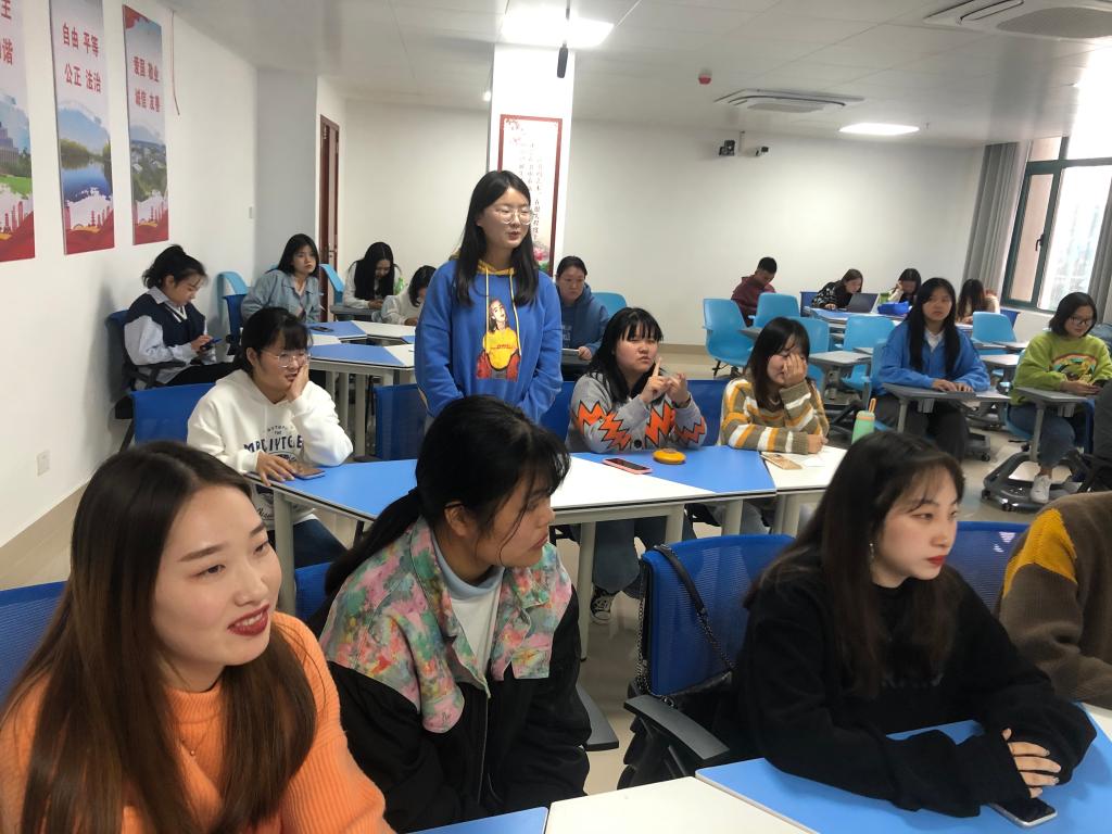 国产成人精品一区二区三区