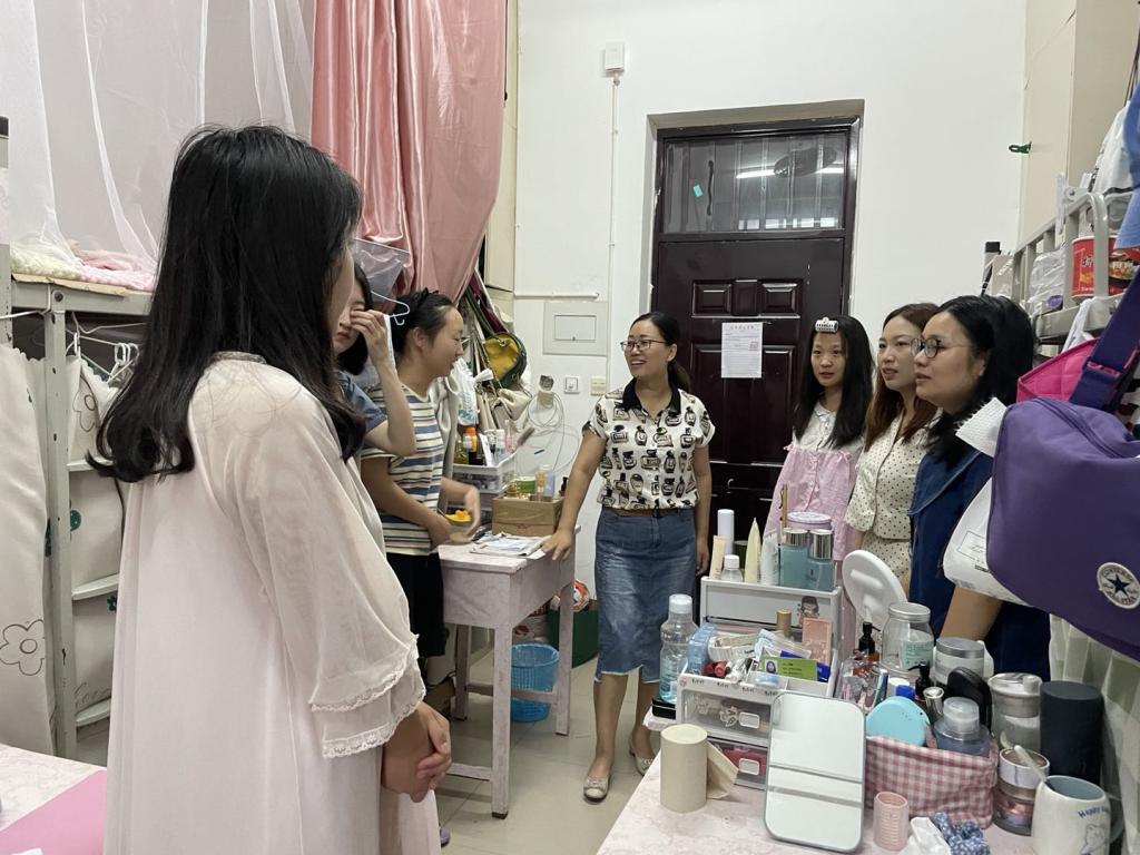 国产成人精品一区二区三区