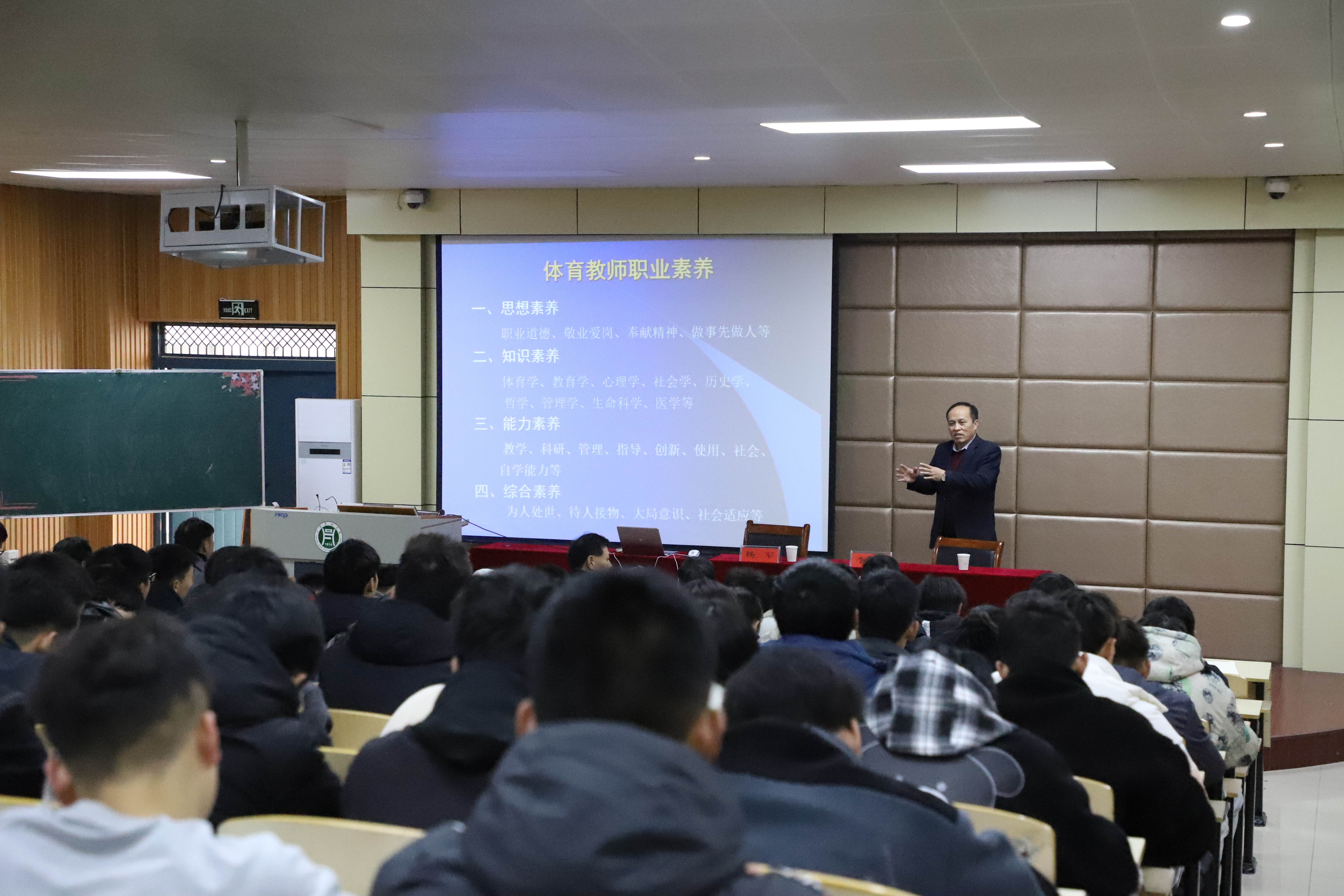 国产成人精品一区二区三区