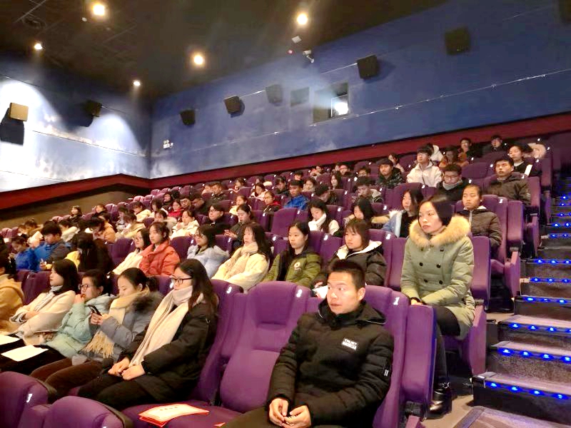 国产成人精品一区二区三区