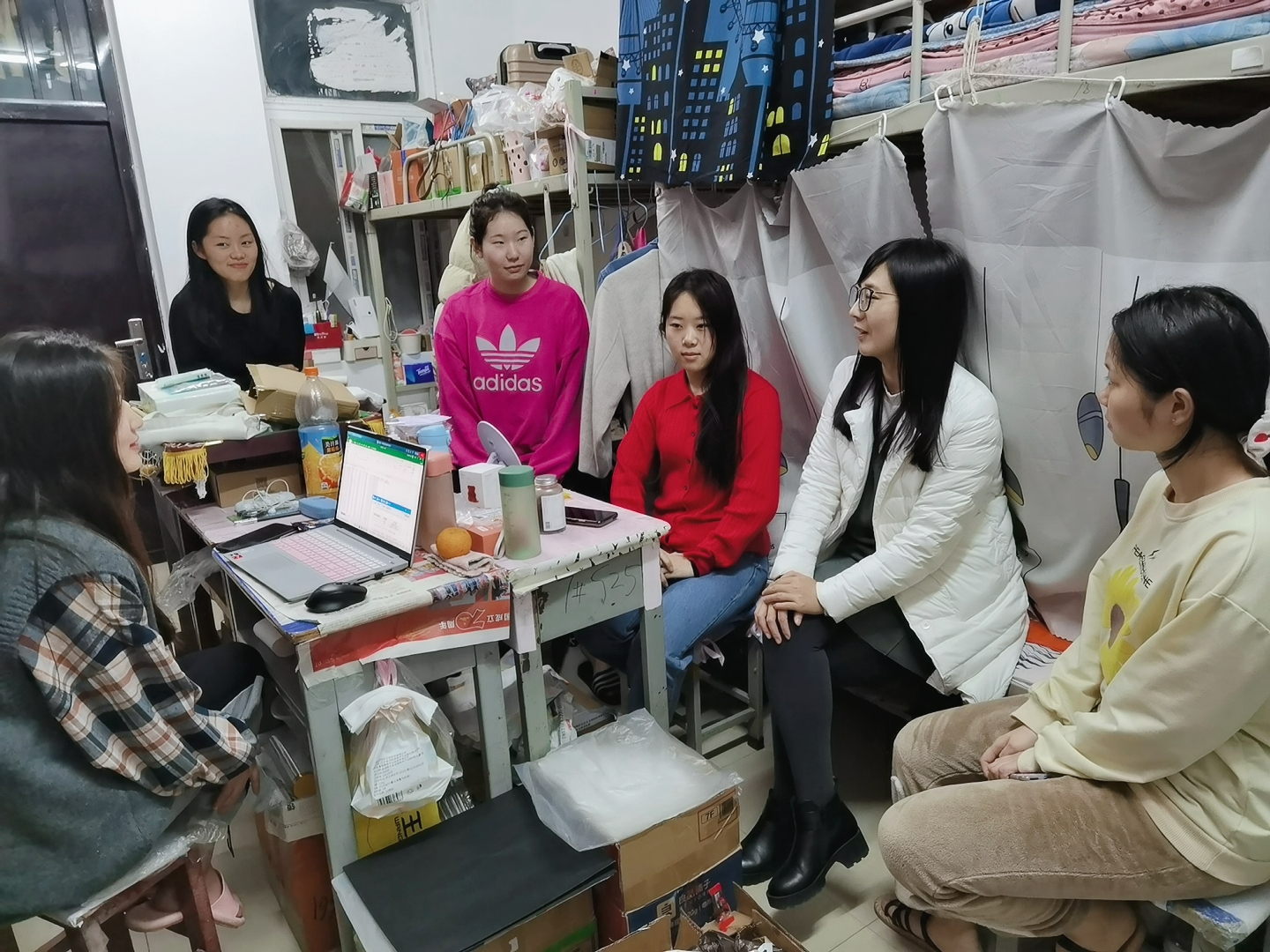国产成人精品一区二区三区