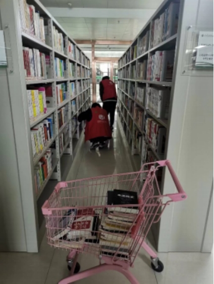 国产成人精品一区二区三区
