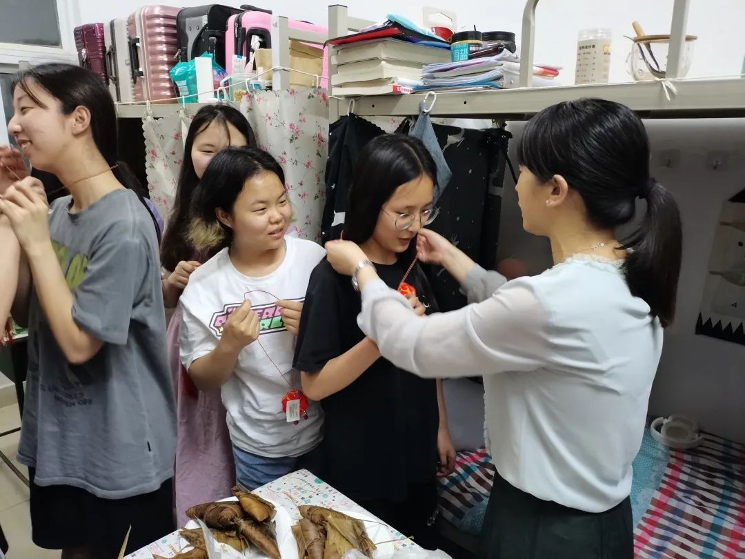 国产成人精品一区二区三区