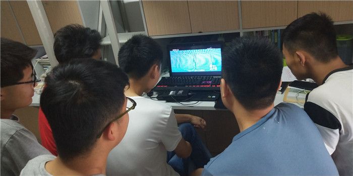 国产成人精品一区二区三区