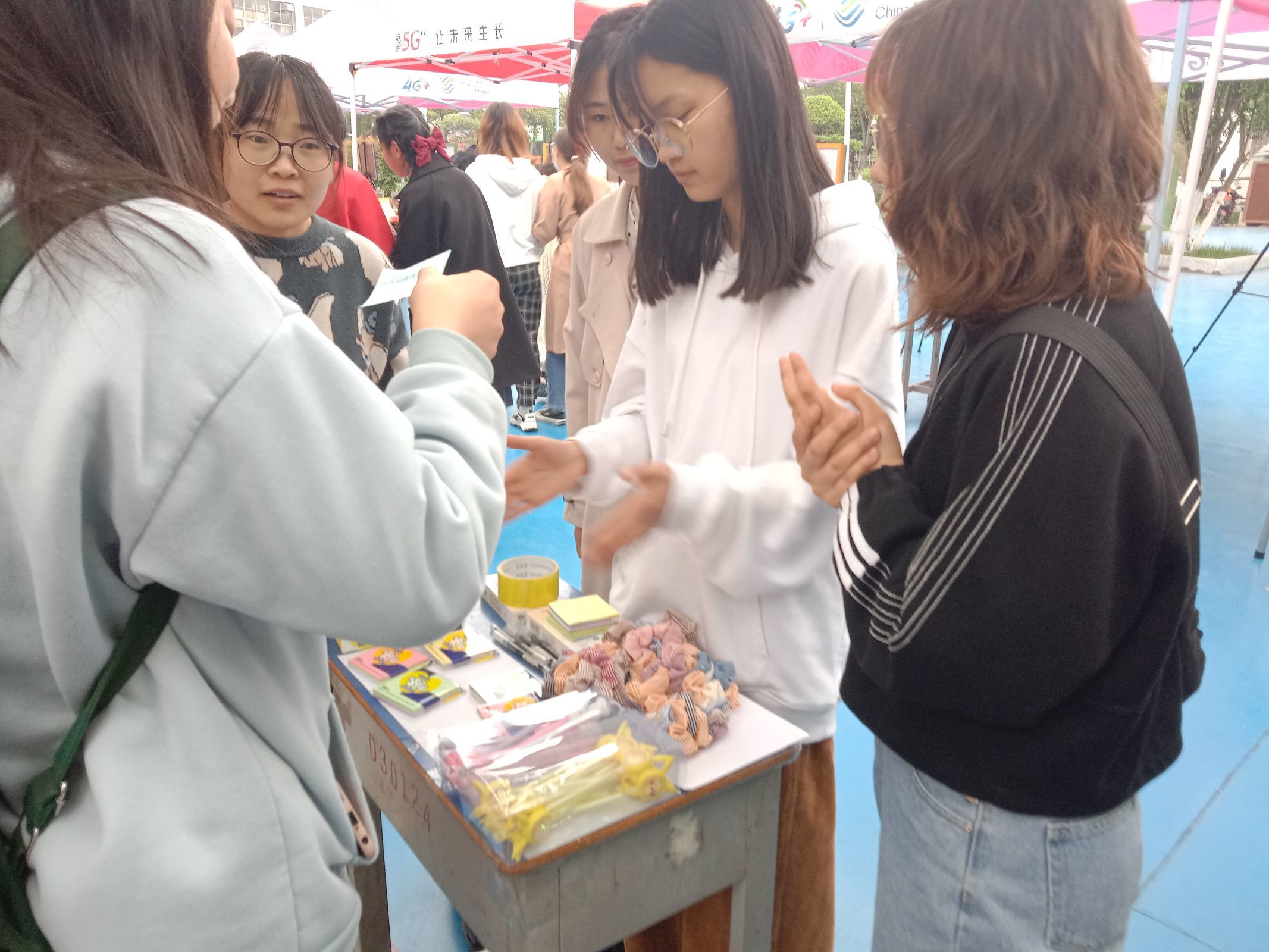 国产成人精品一区二区三区