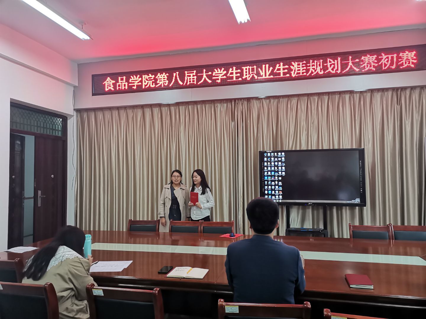 国产成人精品一区二区三区