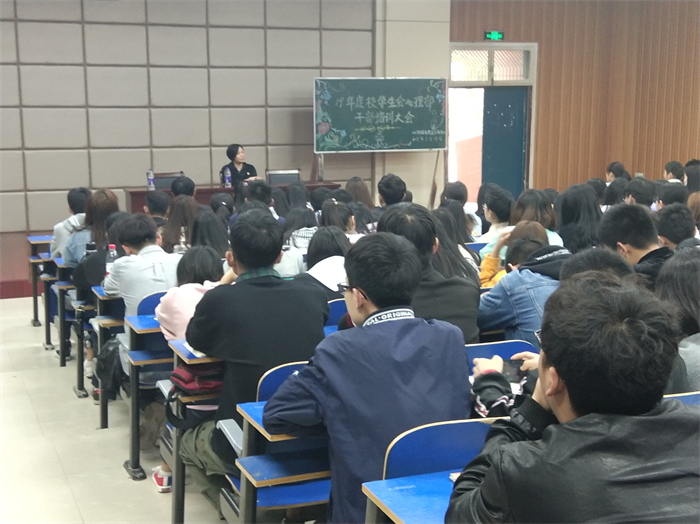 国产成人精品一区二区三区