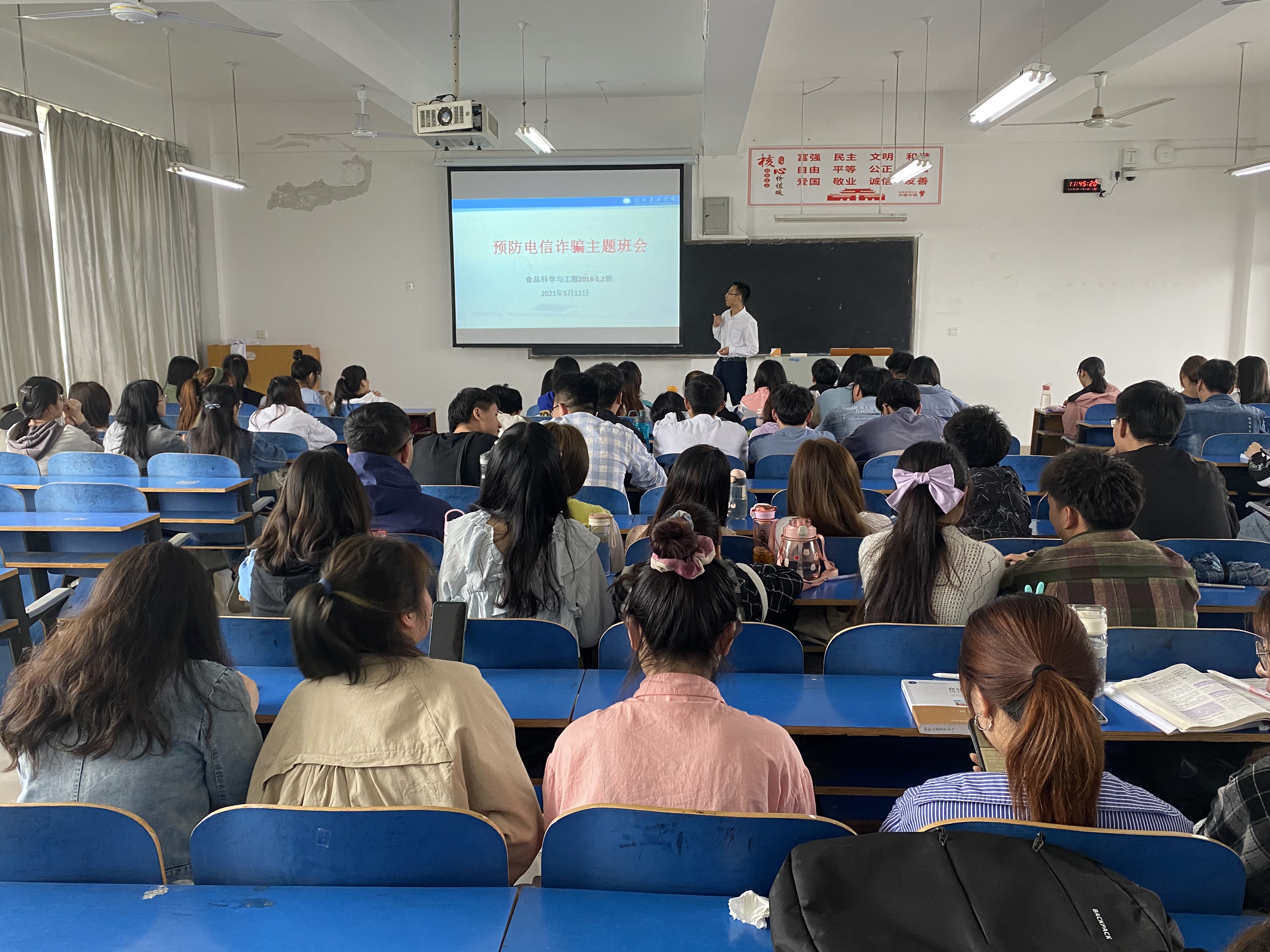 国产成人精品一区二区三区