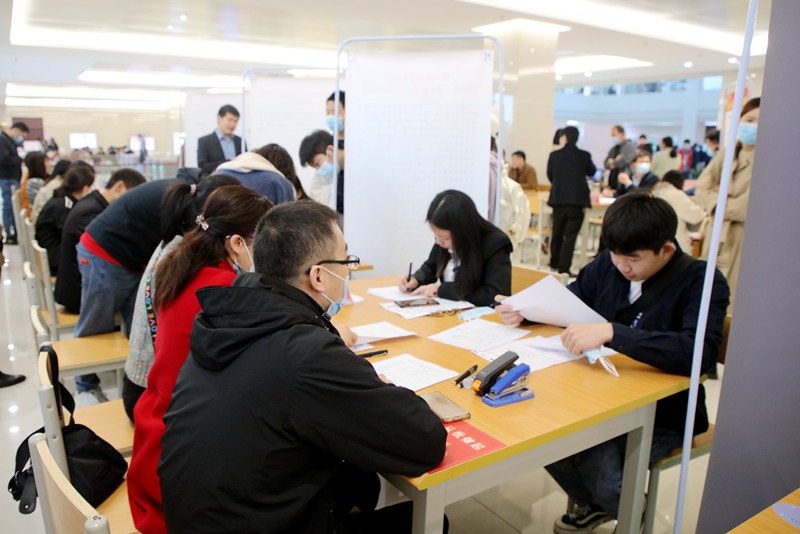 国产成人精品一区二区三区