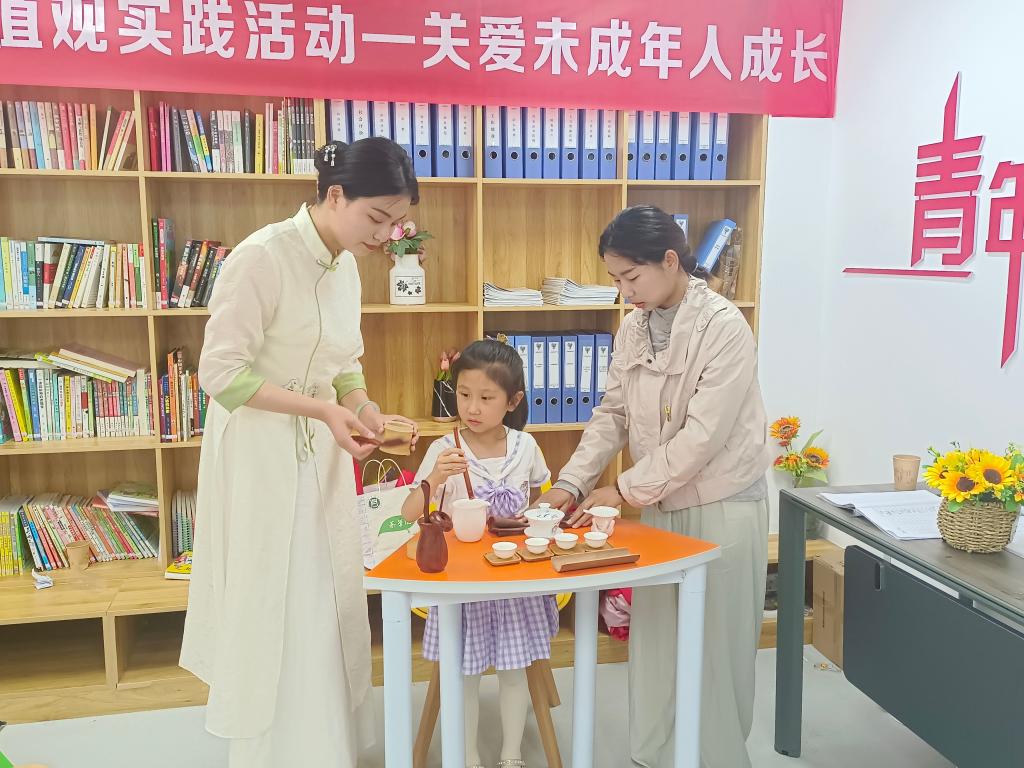 国产成人精品一区二区三区