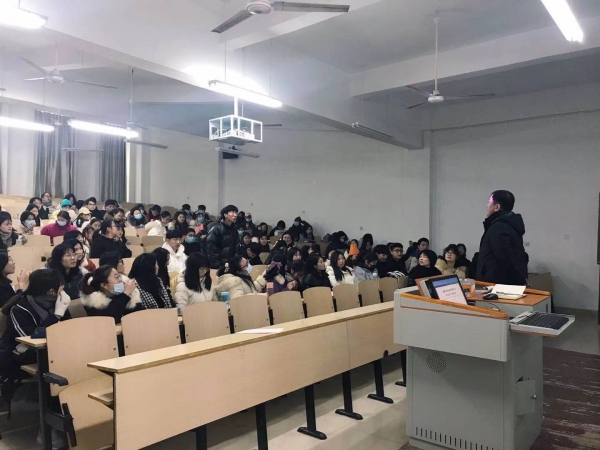 国产成人精品一区二区三区