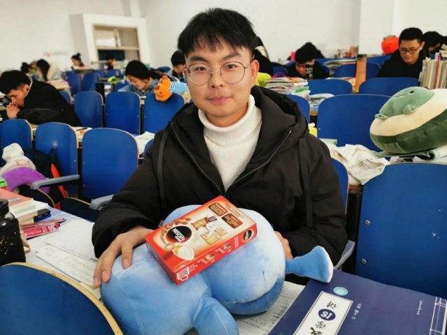 国产成人精品一区二区三区