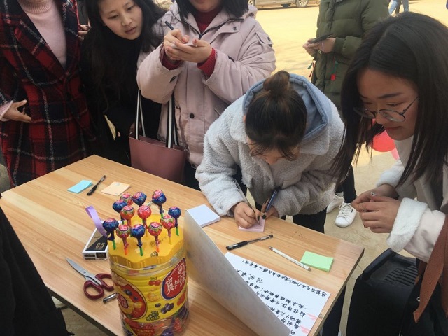 国产成人精品一区二区三区