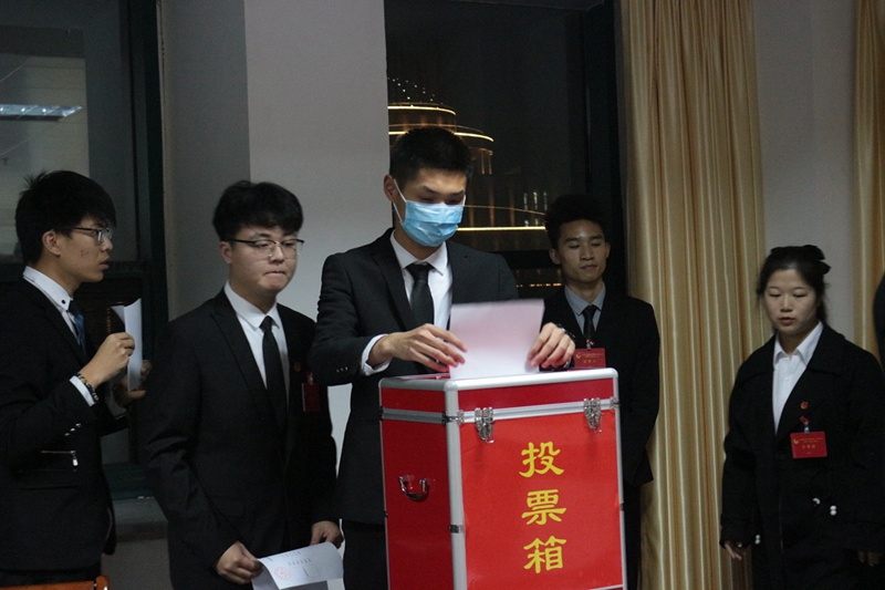 国产成人精品一区二区三区