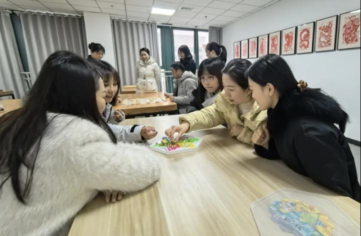 国产成人精品一区二区三区