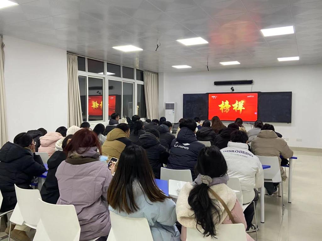 国产成人精品一区二区三区
