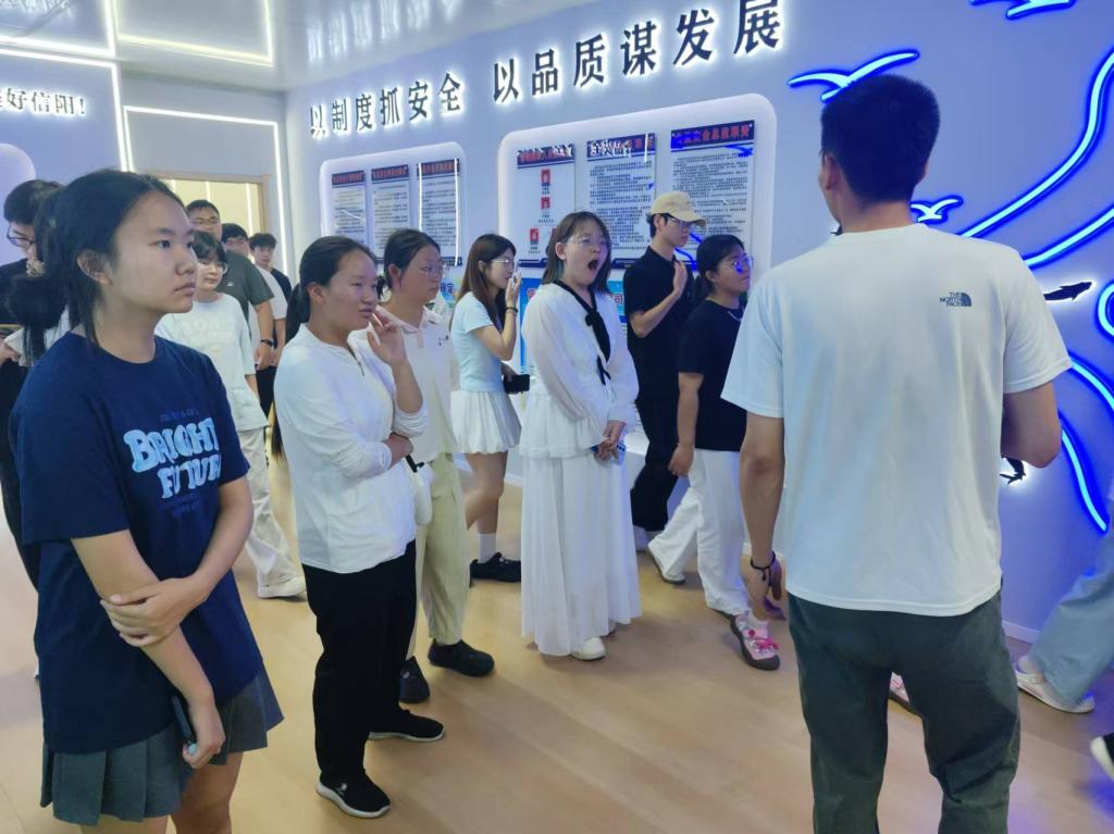 国产成人精品一区二区三区