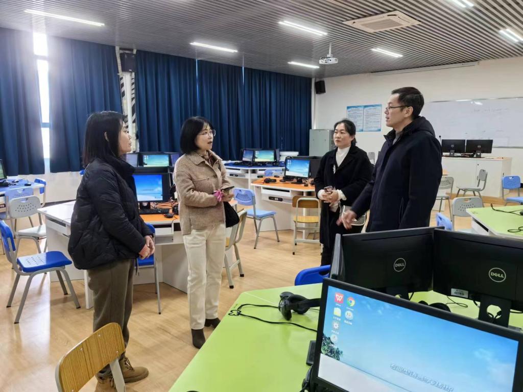国产成人精品一区二区三区