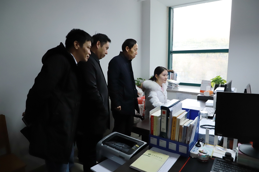 国产成人精品一区二区三区