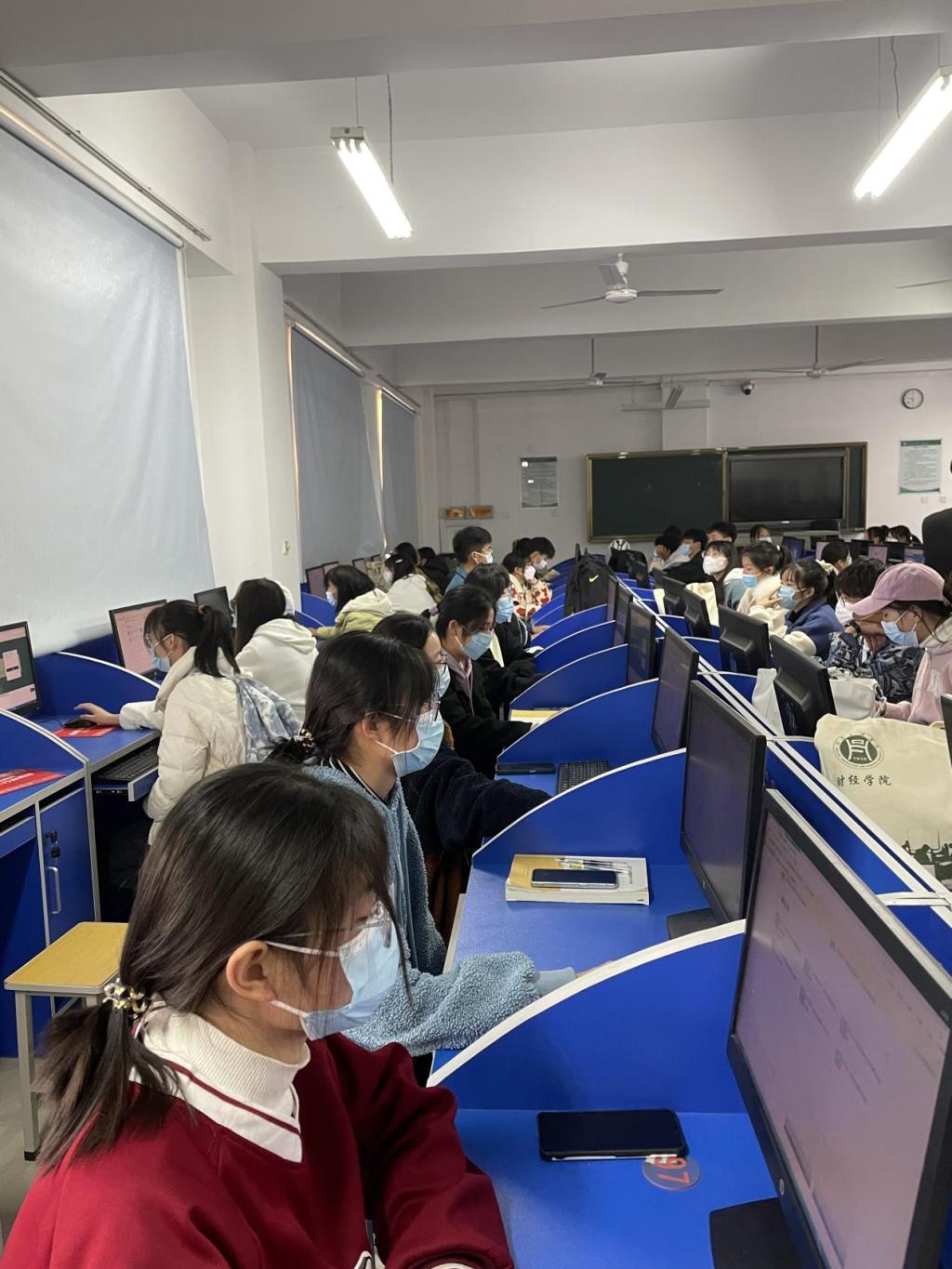 国产成人精品一区二区三区