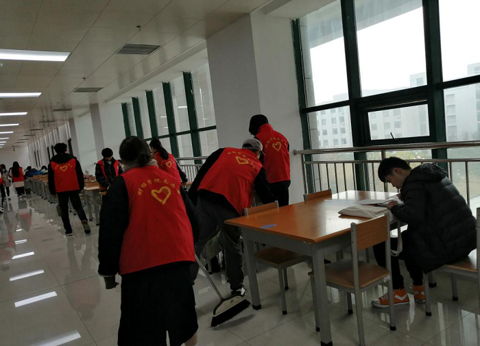 国产成人精品一区二区三区