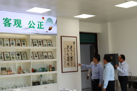国产成人精品一区二区三区