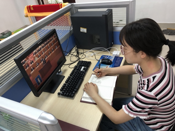 国产成人精品一区二区三区