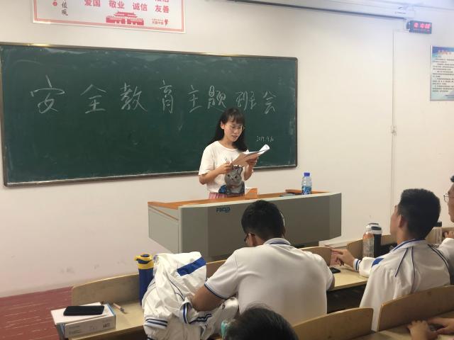 国产成人精品一区二区三区