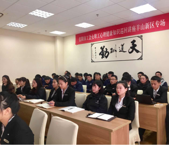 国产成人精品一区二区三区