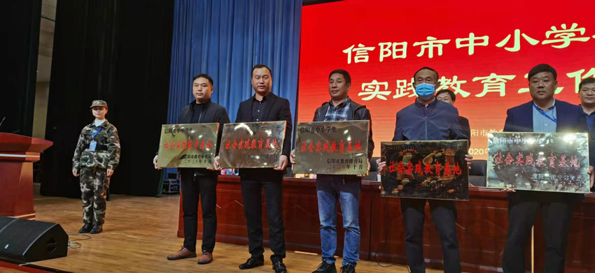 国产成人精品一区二区三区