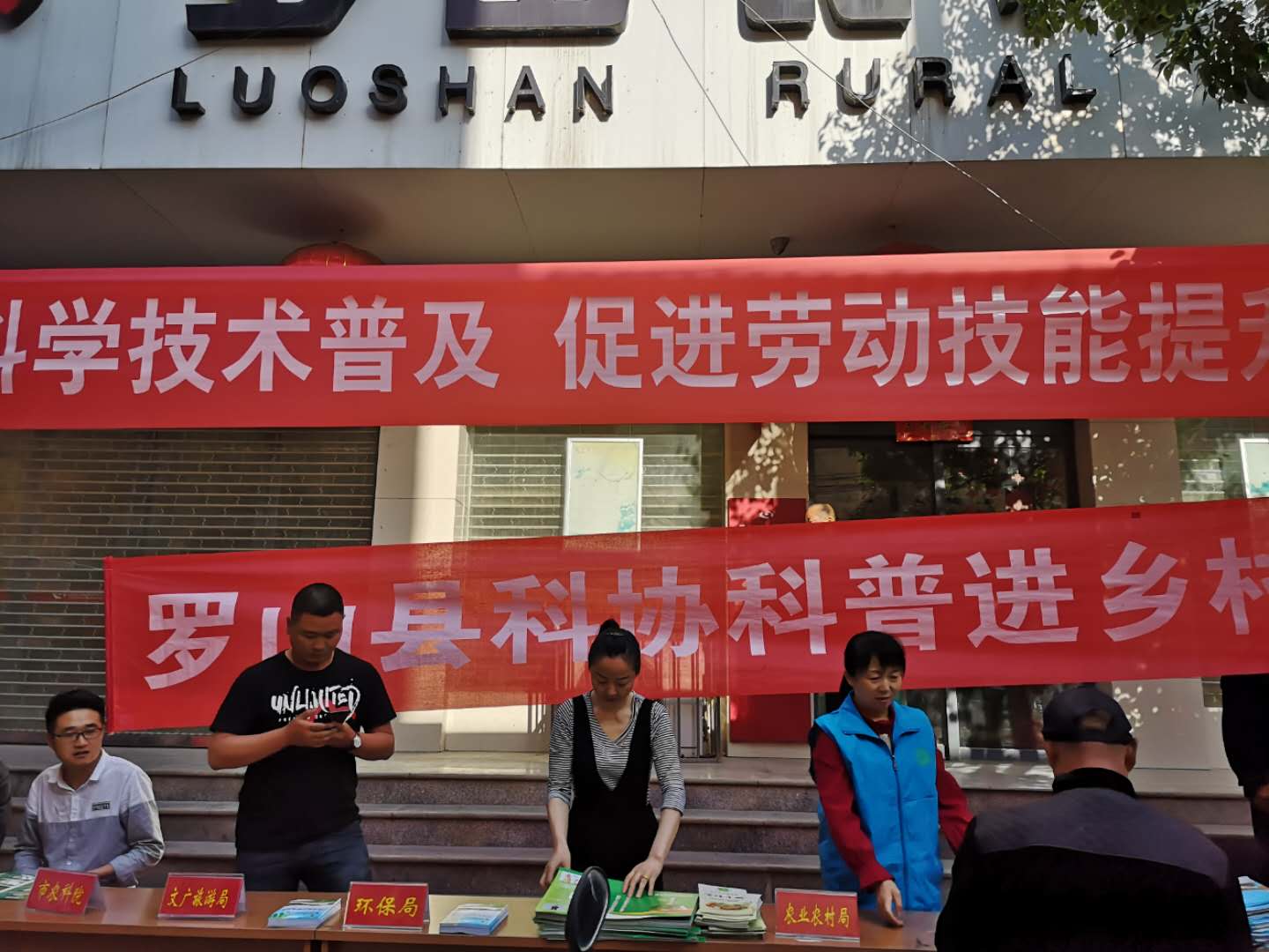 国产成人精品一区二区三区